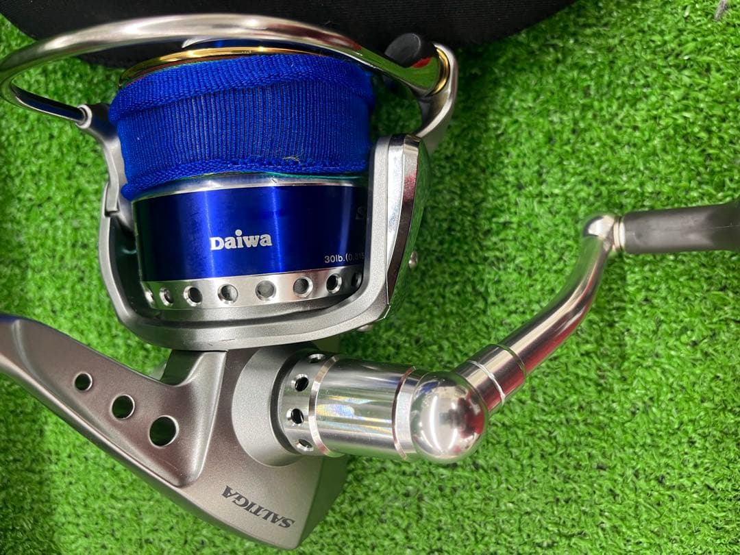 [良好]ダイワ・ソルティガZ 4000