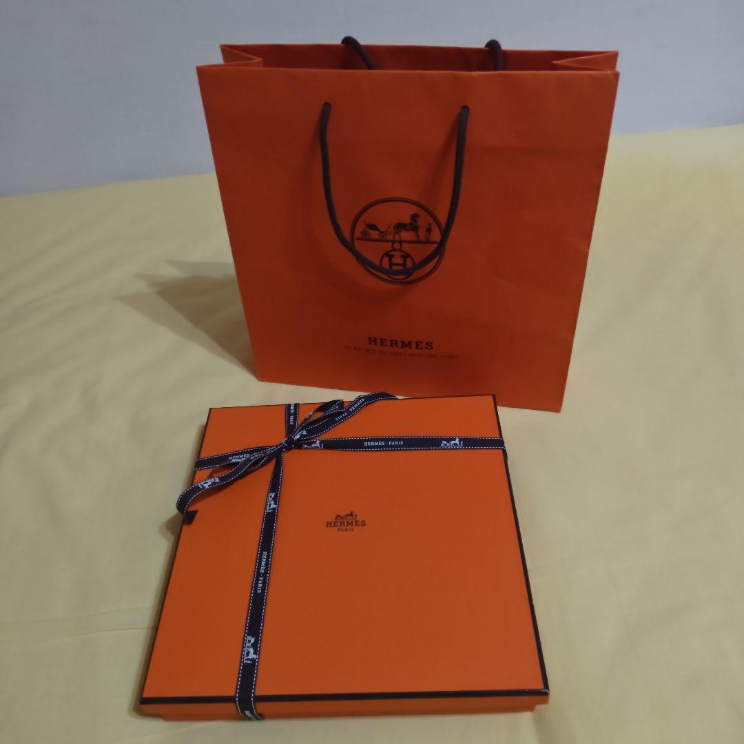 【未使用】エルメス　モザイク 24　プチカレ No5 プラチナ　角皿