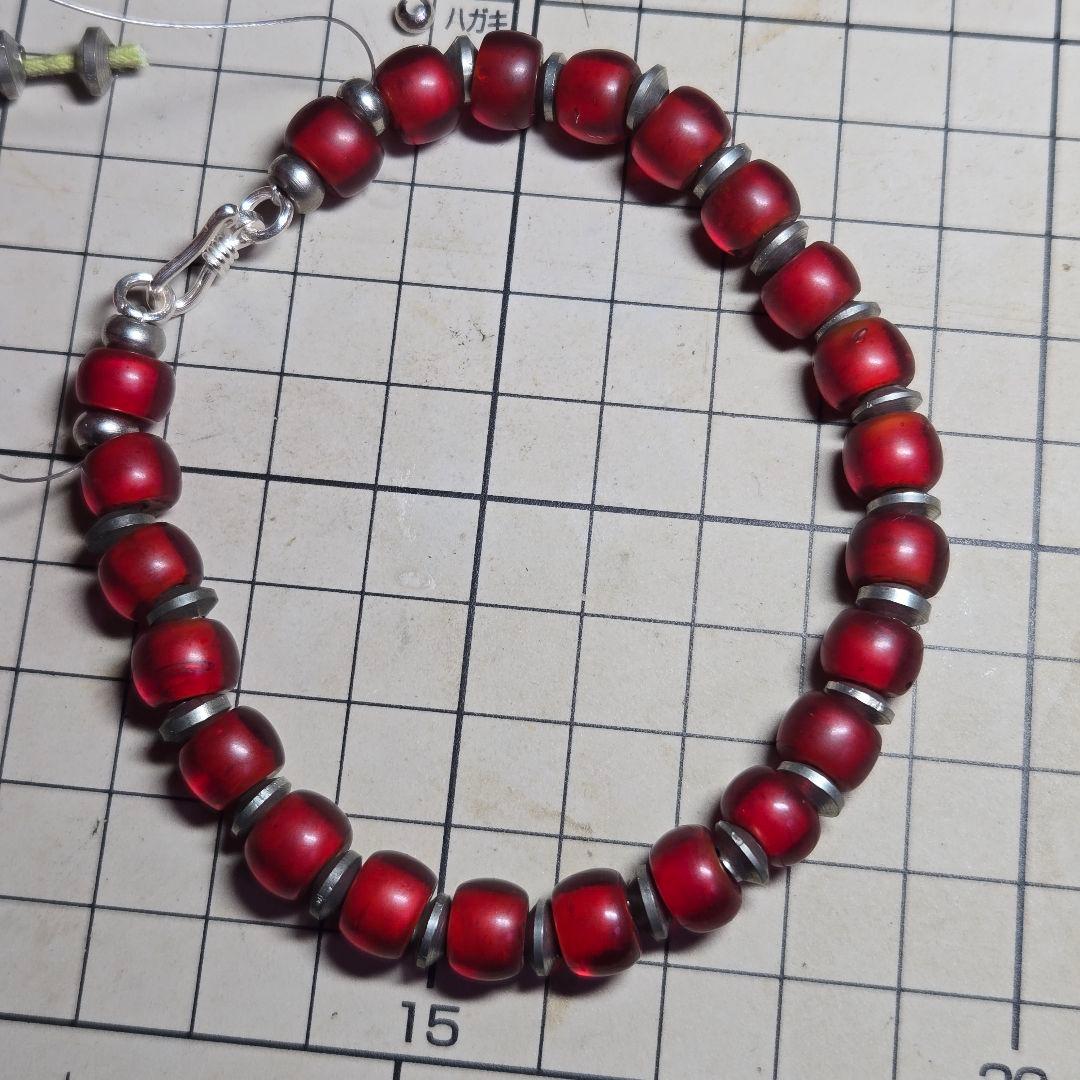 岡田譲二様お取り置き　ホワイトハーツブレスレット　ハンドメイド