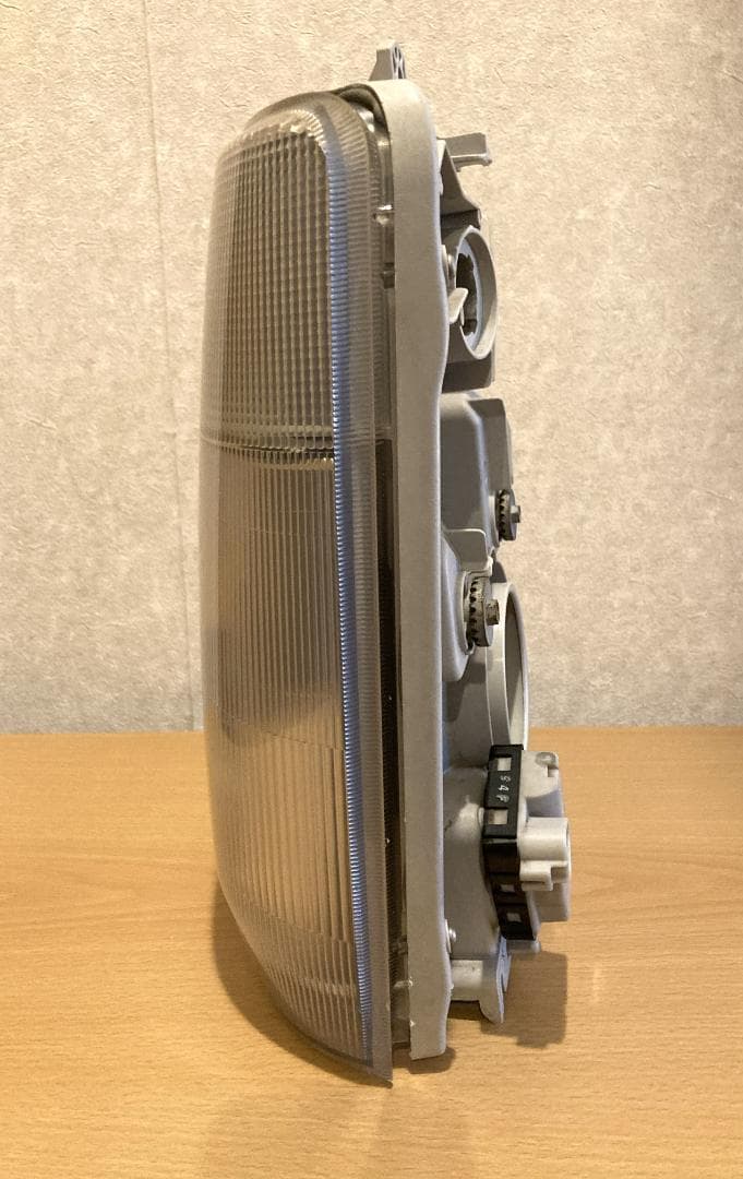 スズキ キャリィ DA63Tヘッドランプ左右セットレベライザー付き(本体のみ)