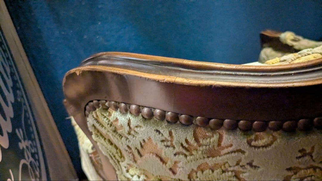 直接引取り　カリモクdomani クラシックスタイル アームチェア　ドマーニルイ