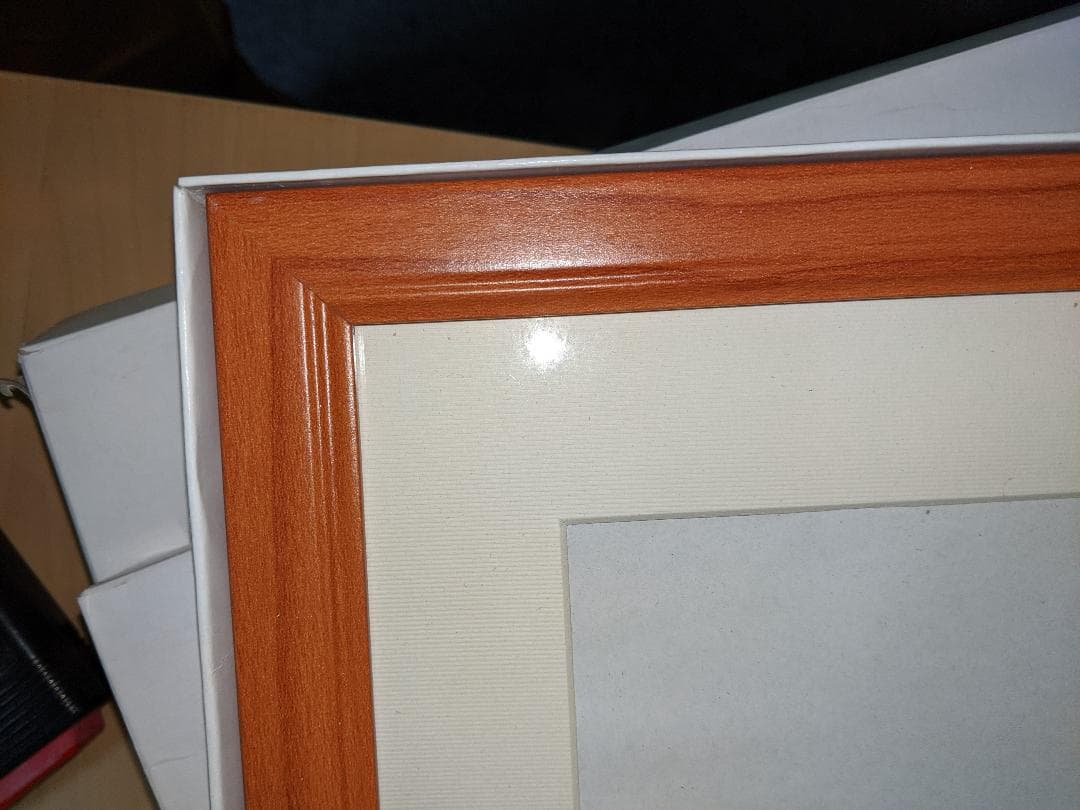 【お正月の家族用に！】木製フォトフレーム・額縁茶色　木目