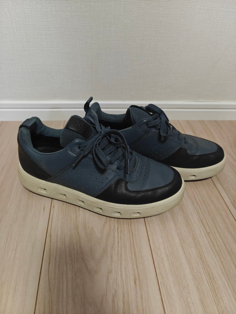 ecco スニーカー 41 グレー/ブラック