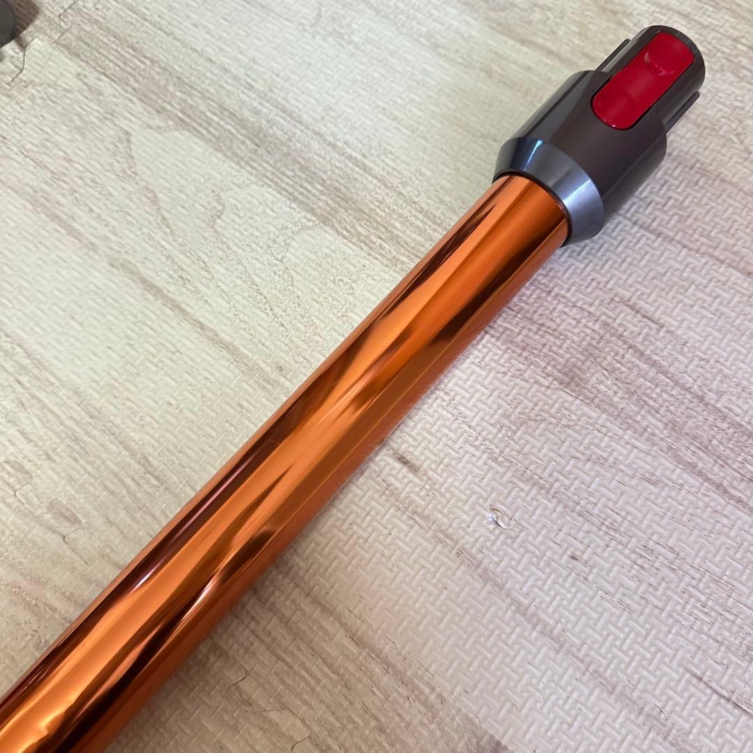 ⑩ dyson ダイソン コードレスクリーナー 掃除機 SV12 ソフトローラー