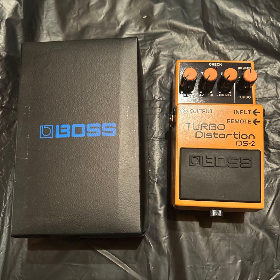 BOSS TURBO Distortion DS-2 エフェクター
