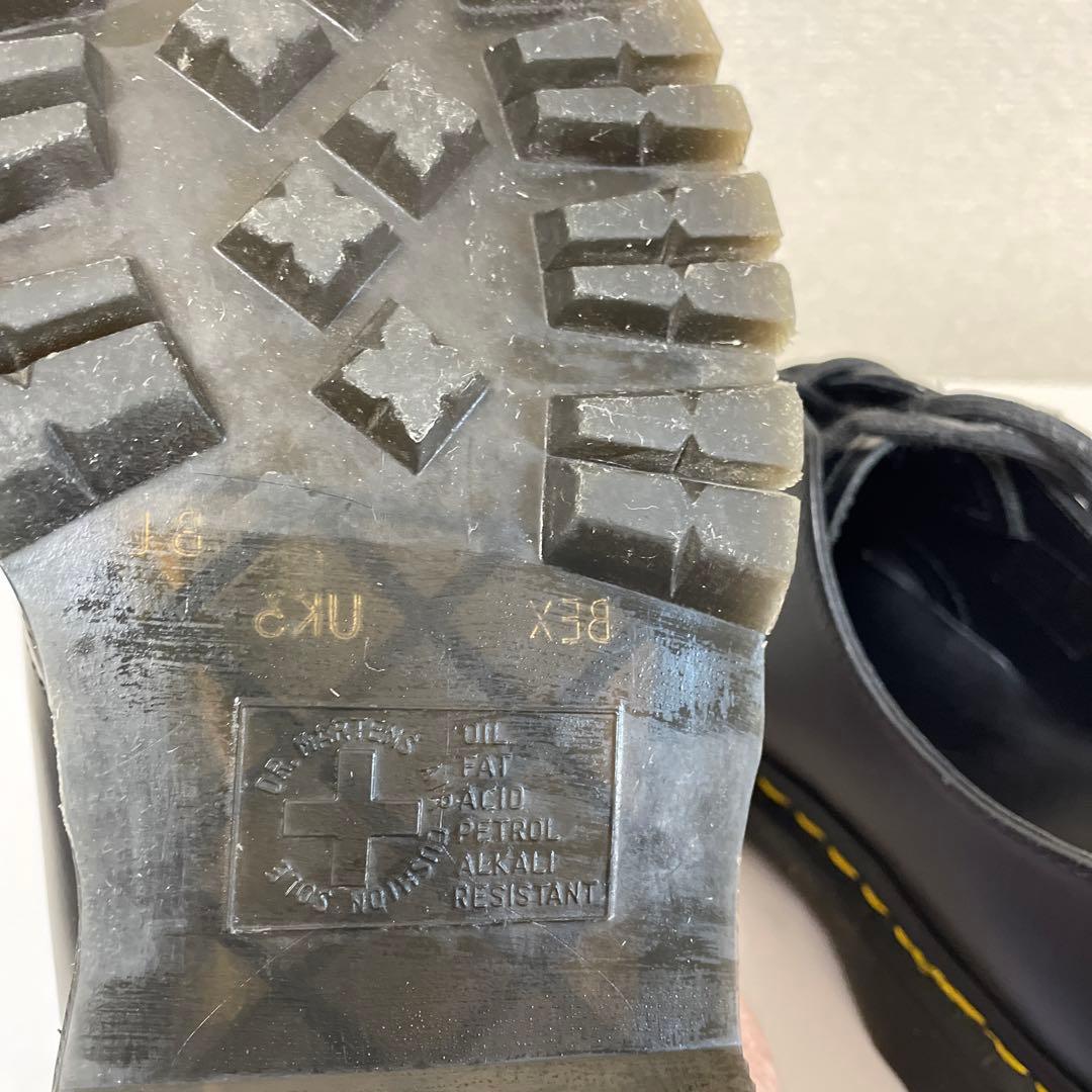 ぱ　ドクターマーチン　メンズ靴　ホールシューズ