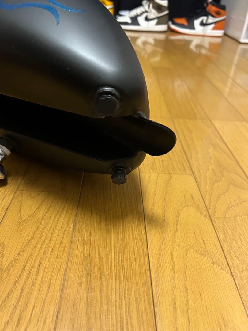 ピーナッツタンク　ネオファクトリー製　汎用品　ハーレー