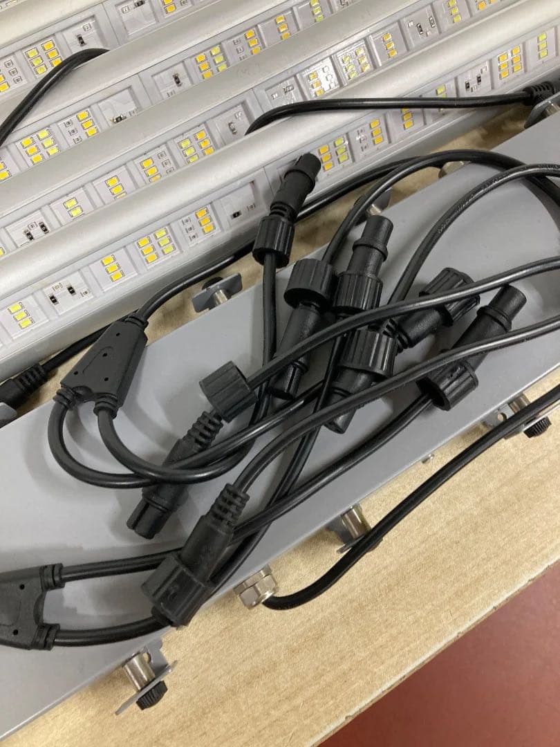 ✨グローライト Spider LED LP8 LED栽培照明
