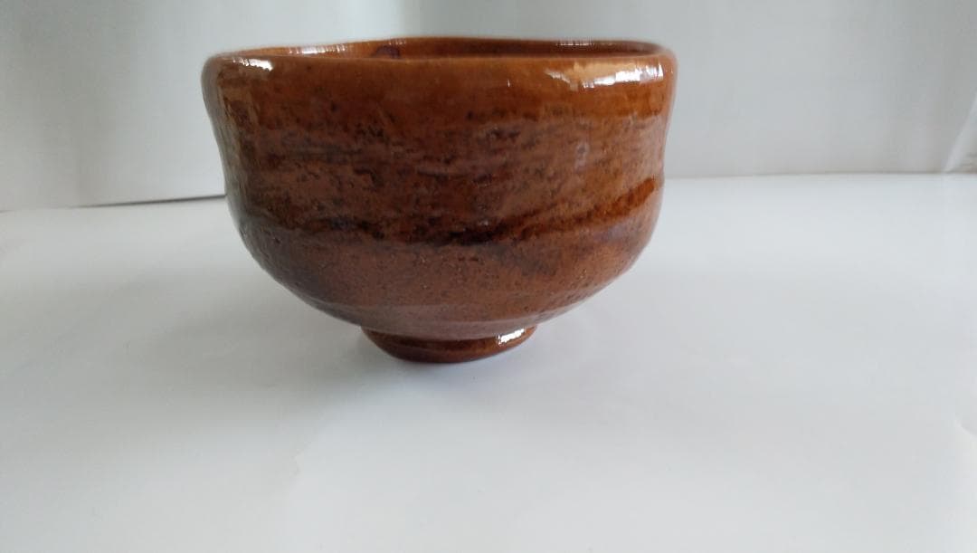 大樋長楽 大樋焼 長楽窯 飴釉 茶碗 抹茶碗 茶道具 美品 です。