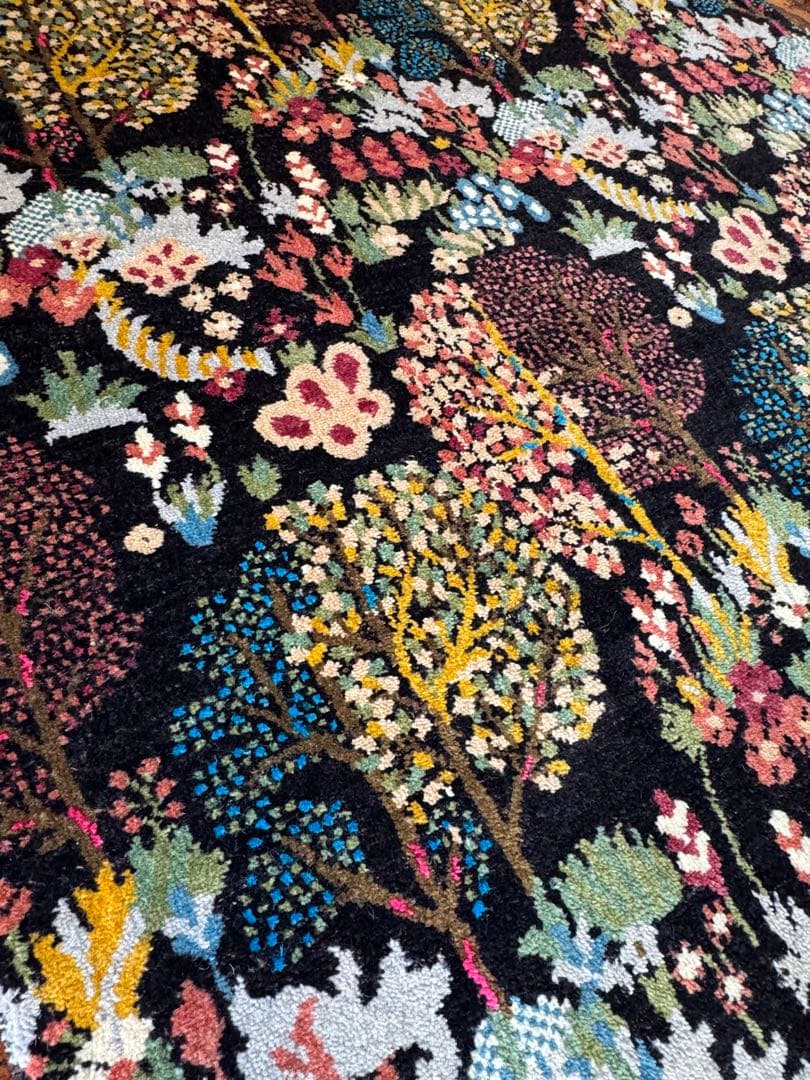 ペルシャ 手織り ラグ ( Tree of Life )