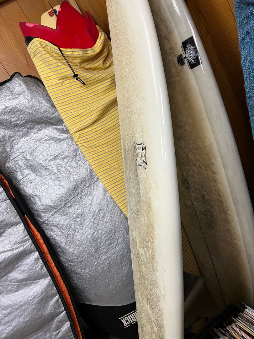 mojoサーフボード 5フィンボックス