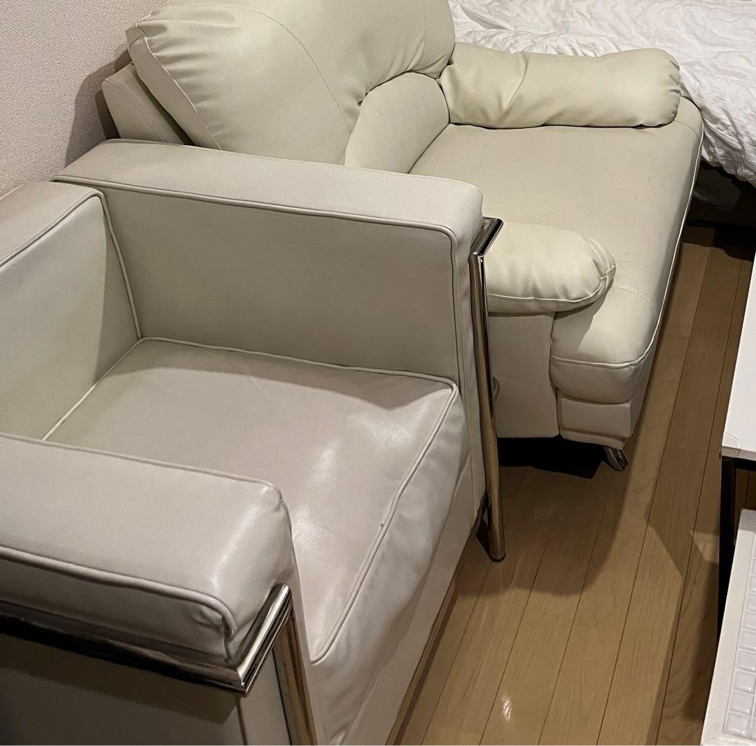 コルビュジェ LC2 ホワイト 3/28まで