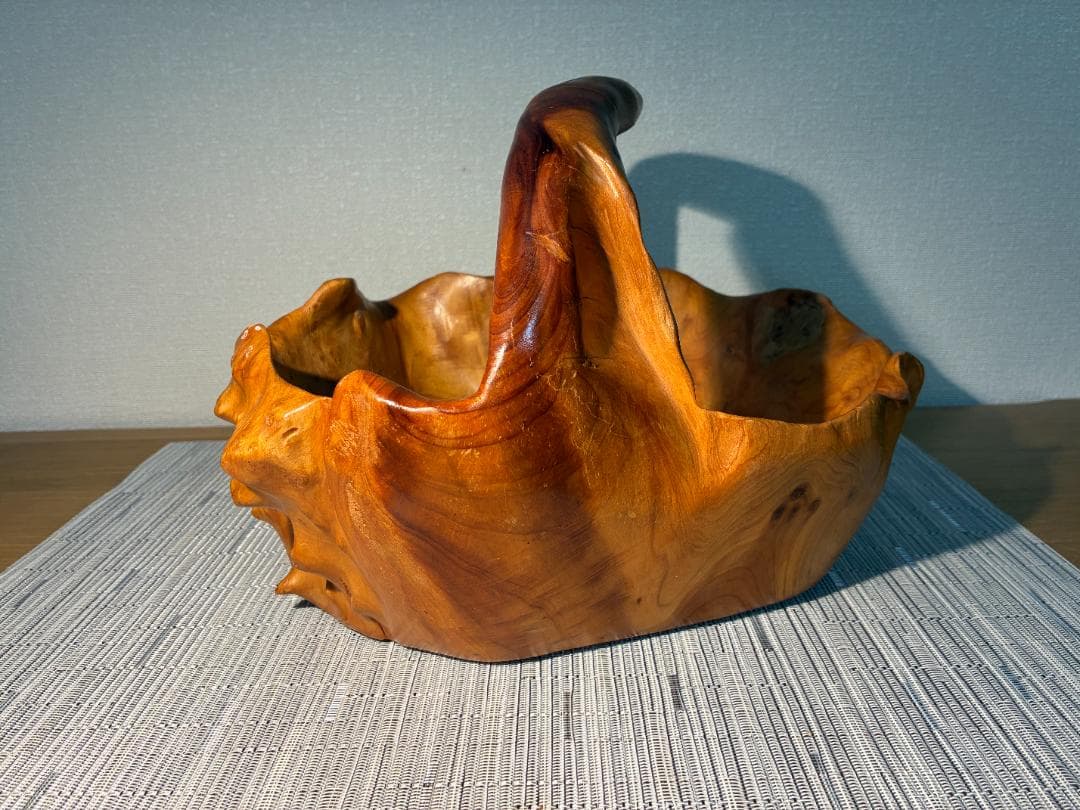 096杉 天然木 くり抜き 一刀彫 木彫 かご バスケット