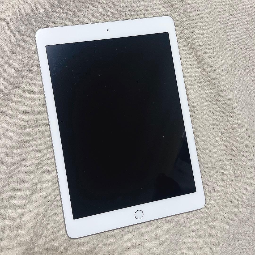 iPad 第6世代 128GB