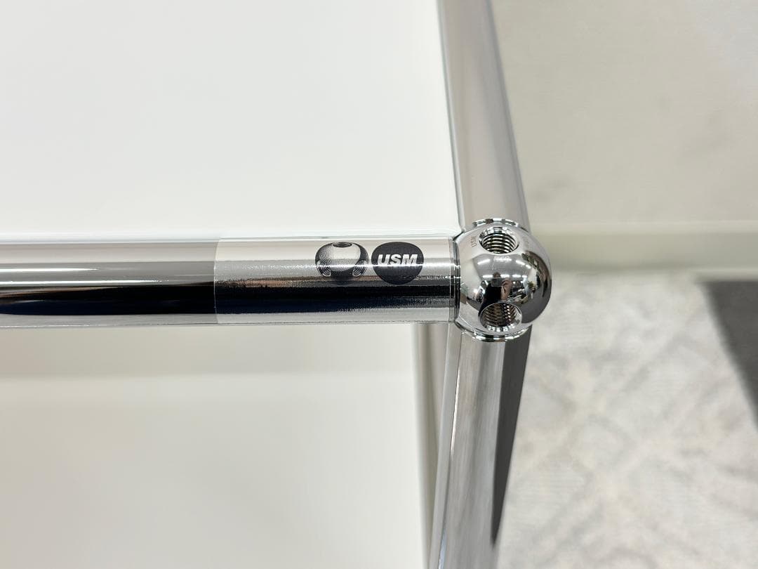 ほぼ未使用品■USMハラー■ローボード　ミニキャビネット　1列2段　ホワイト