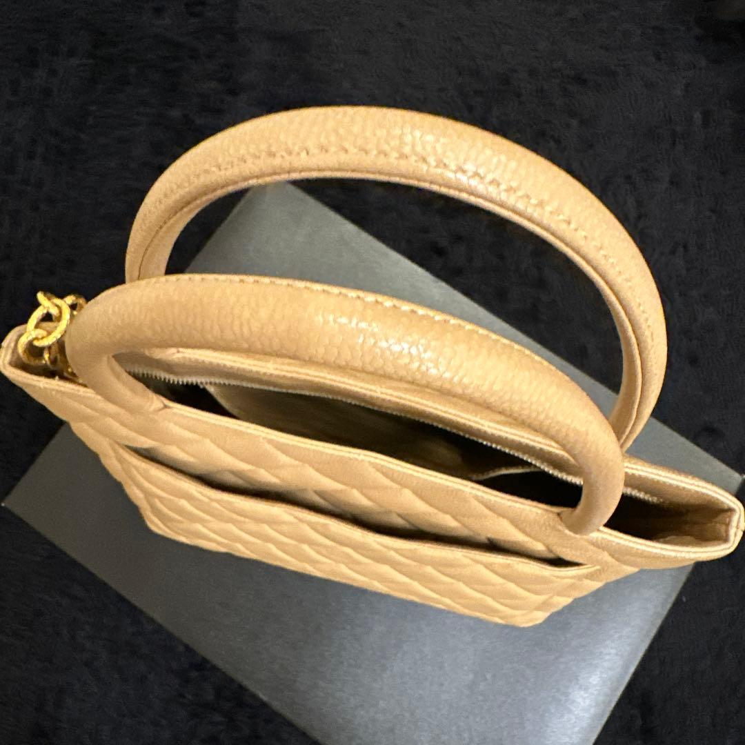《正規品》CHANEL 復刻トート　ベージュ　ゴールド金具　キャビアスキン