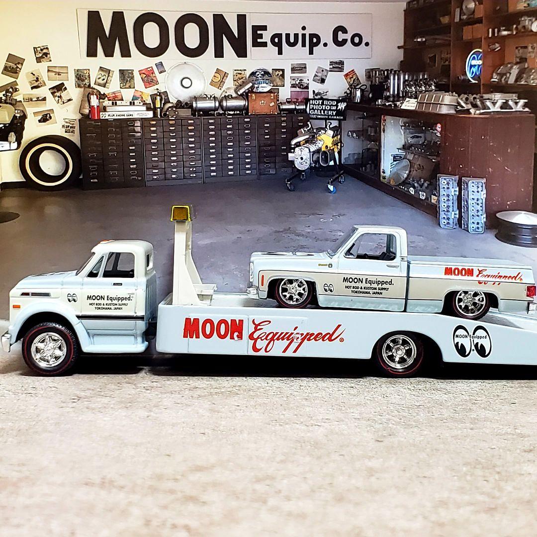 M2マシーン　ムーンアイズ　シボレー トラックセット　シルバラード&積車　新品