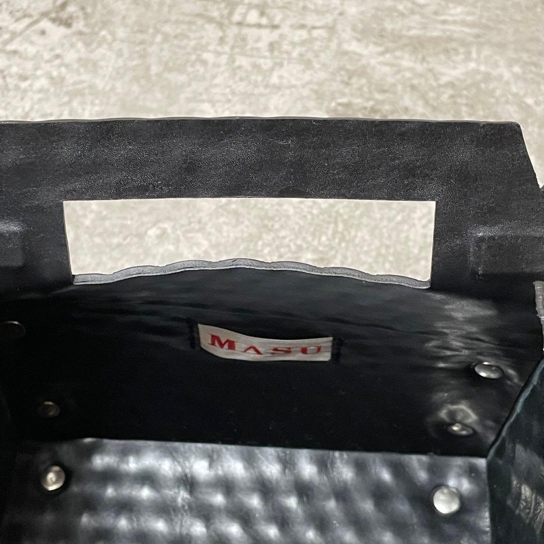 おMASU 25SS LEATHER CAKE MINI BAG