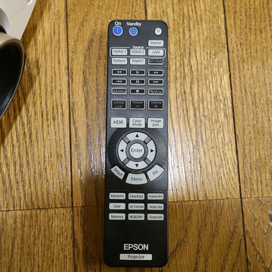 Epson EH-TW7100 プロジェクター