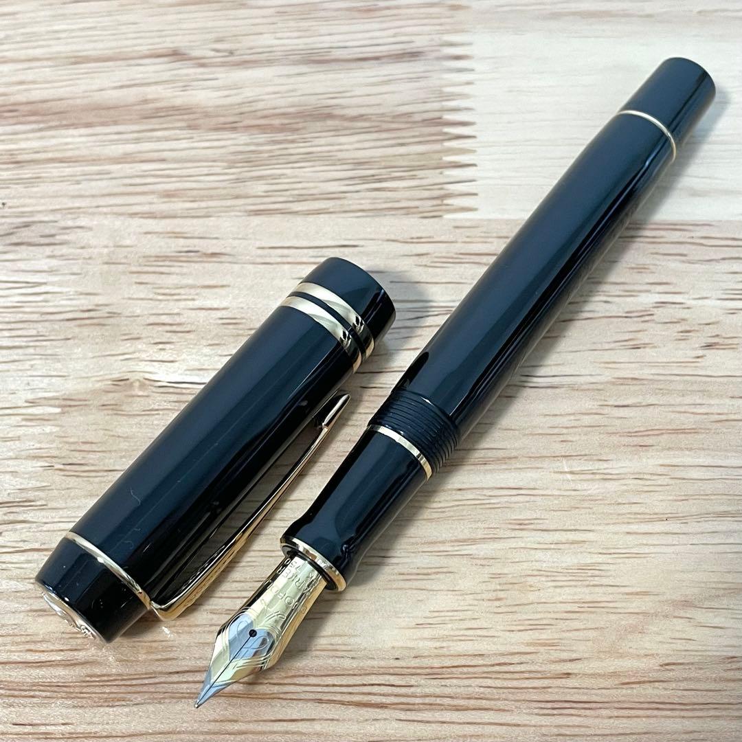 パーカー PARKER 万年筆 デュオフォールド センテニアル ブラック 美品
