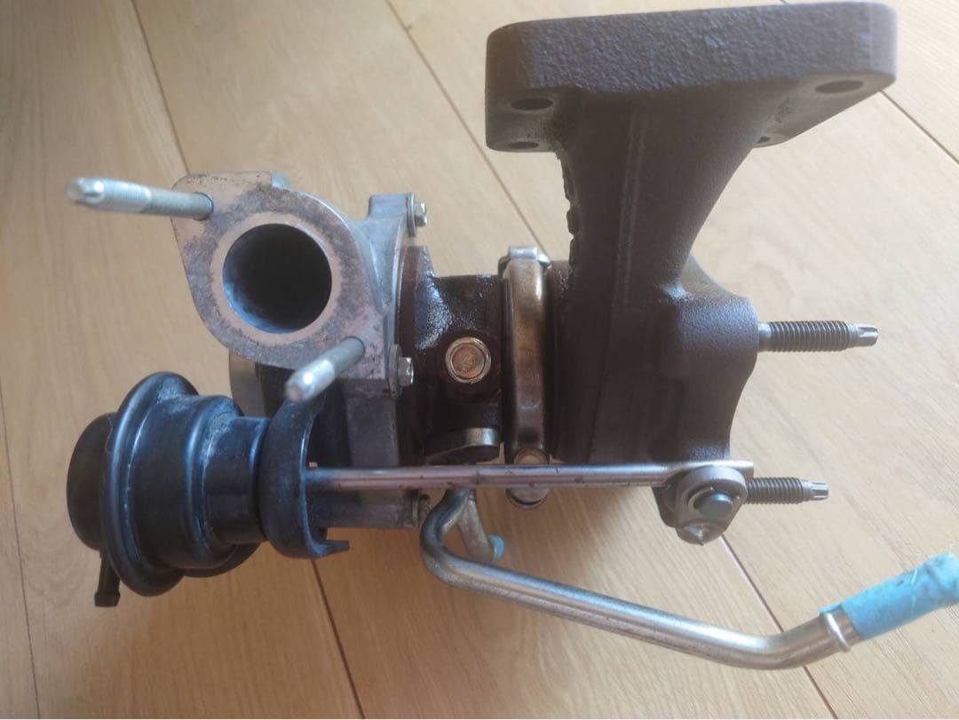 アルトターボRS 純正タービン　取り付け箇所タップ、ダイス済み