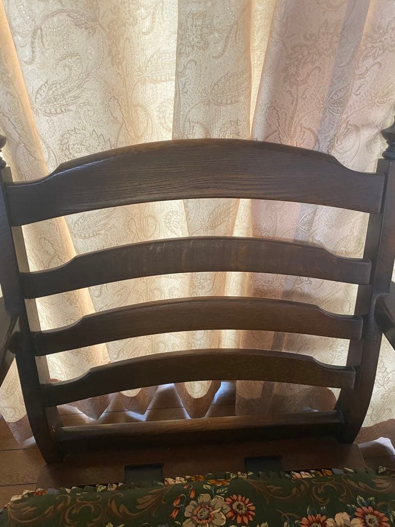 【Okami】飛騨の家具　両手摺つき　1脚