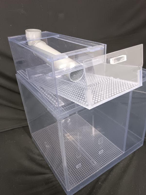 濾過槽 ２槽式濾過槽 前面引き出し式ウールBOX付 VU４０シャワーパイプ付き