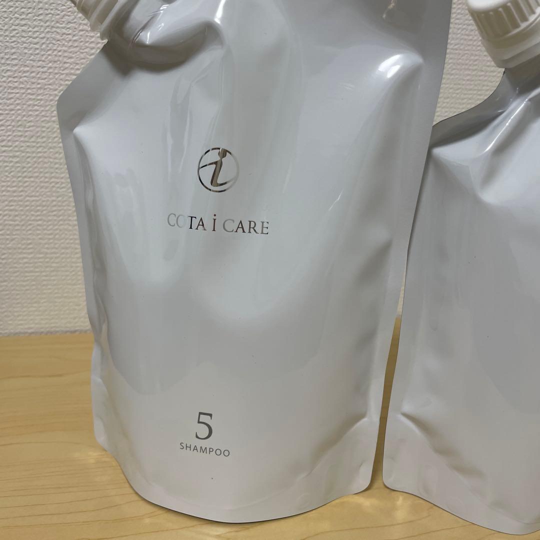 COTA i CARE 5 シャンプー トリートメントの詰め替え用セット。