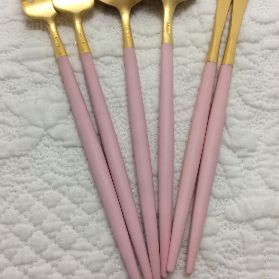 少しだけ訳あり　クチポール　GOA　ピンク＆ゴールド　デザート３種×各２