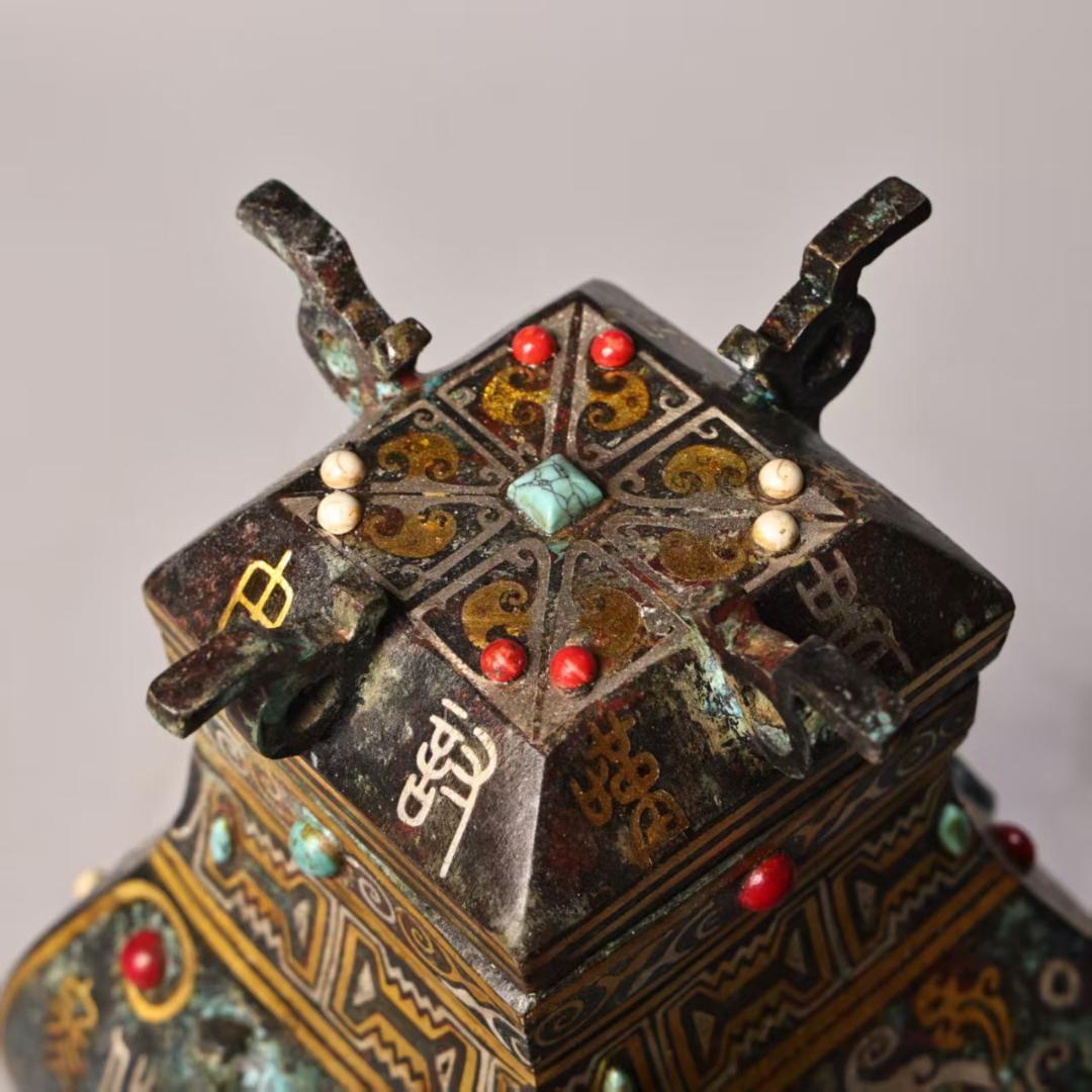 中国古美術 珍蔵 錯金銀 宝石嵌 青銅方花瓶 純青銅製 風水開運 文房置物