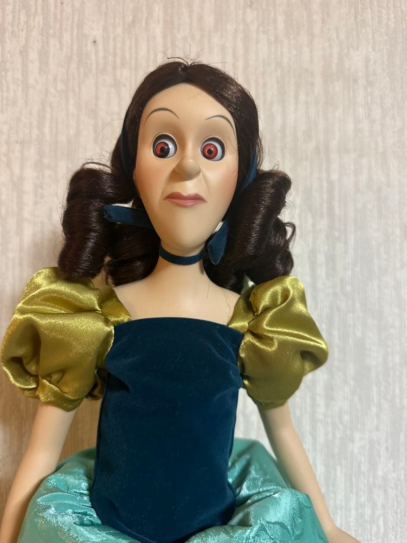 激レア　ディズニーヴィランズ　ヴィンテージ　ビスクドール　ドリゼラ　新品未使用