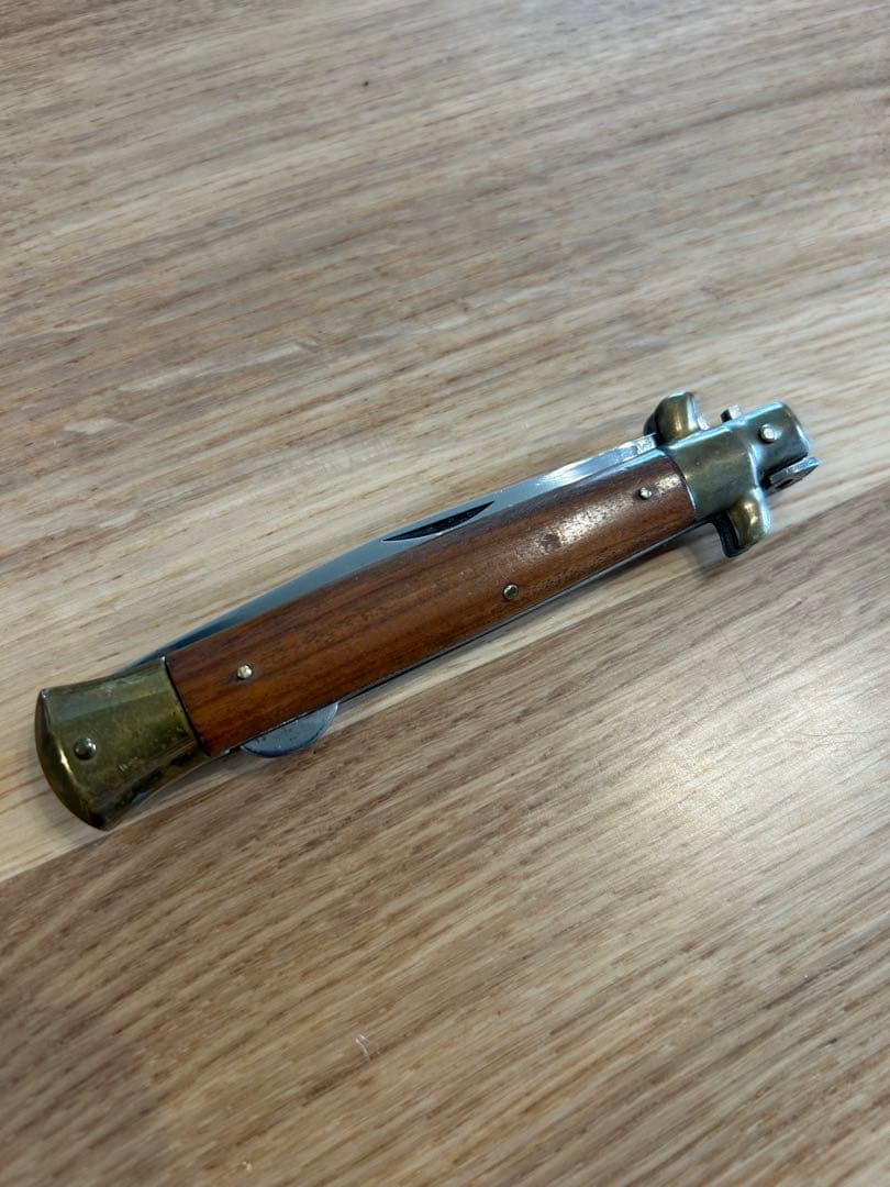 クープナイフ 折りたたみ式 木製ハンドル イタリア製