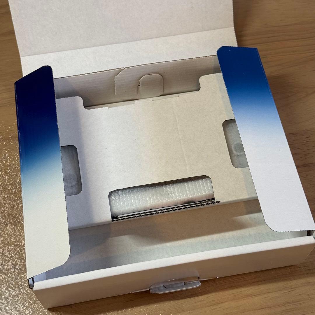 4-332 PSVITA PCH-2000 MERCURYDUO 箱付き