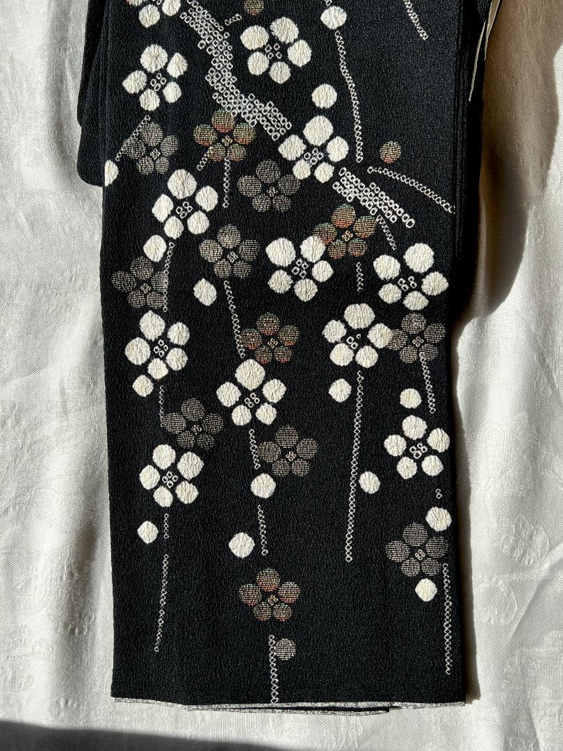 訪問着 絞り 梅枝柄 黒