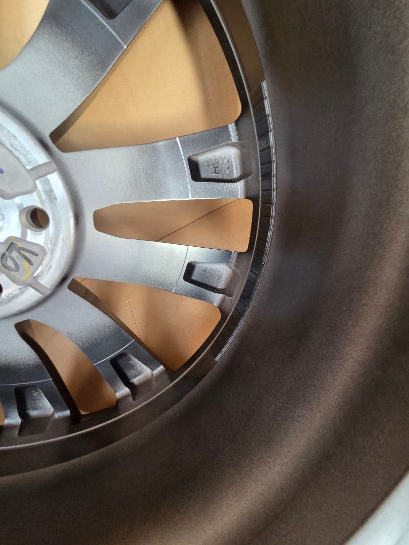 RX350Fスポーツ 21インチ 純正ホイール 傷あり