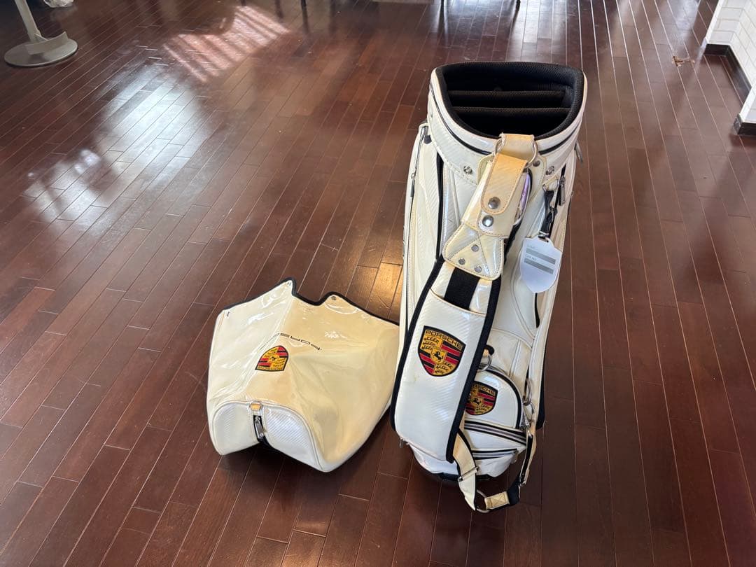 ポルシェ ゴルフバッグ ホワイトゴールド