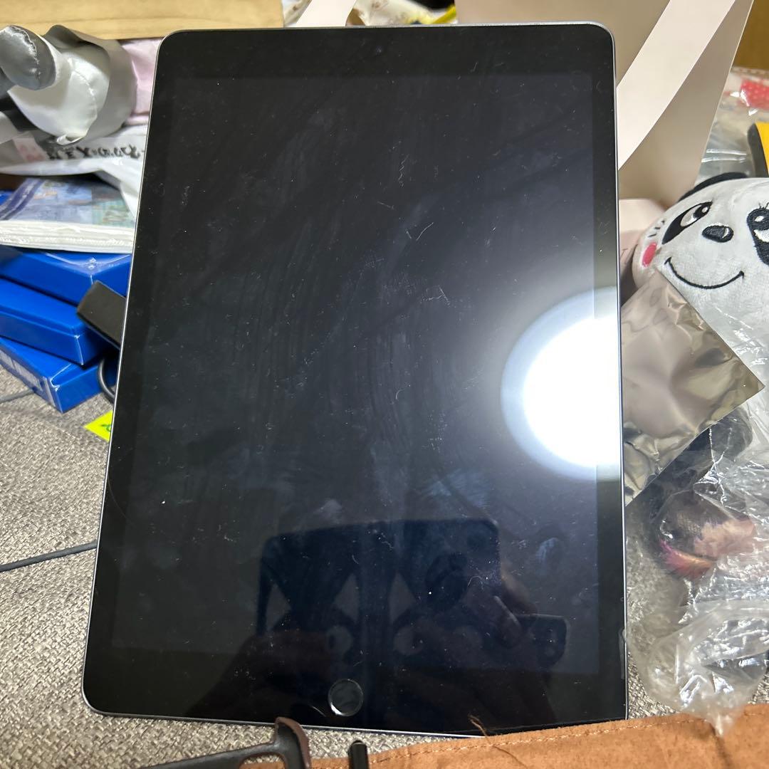 iPad 10.2インチ ブラック 本体