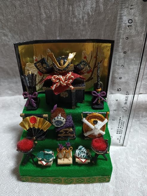 ミニチュア　ハンドメイド　五月人形三段飾り＋小物三点セット