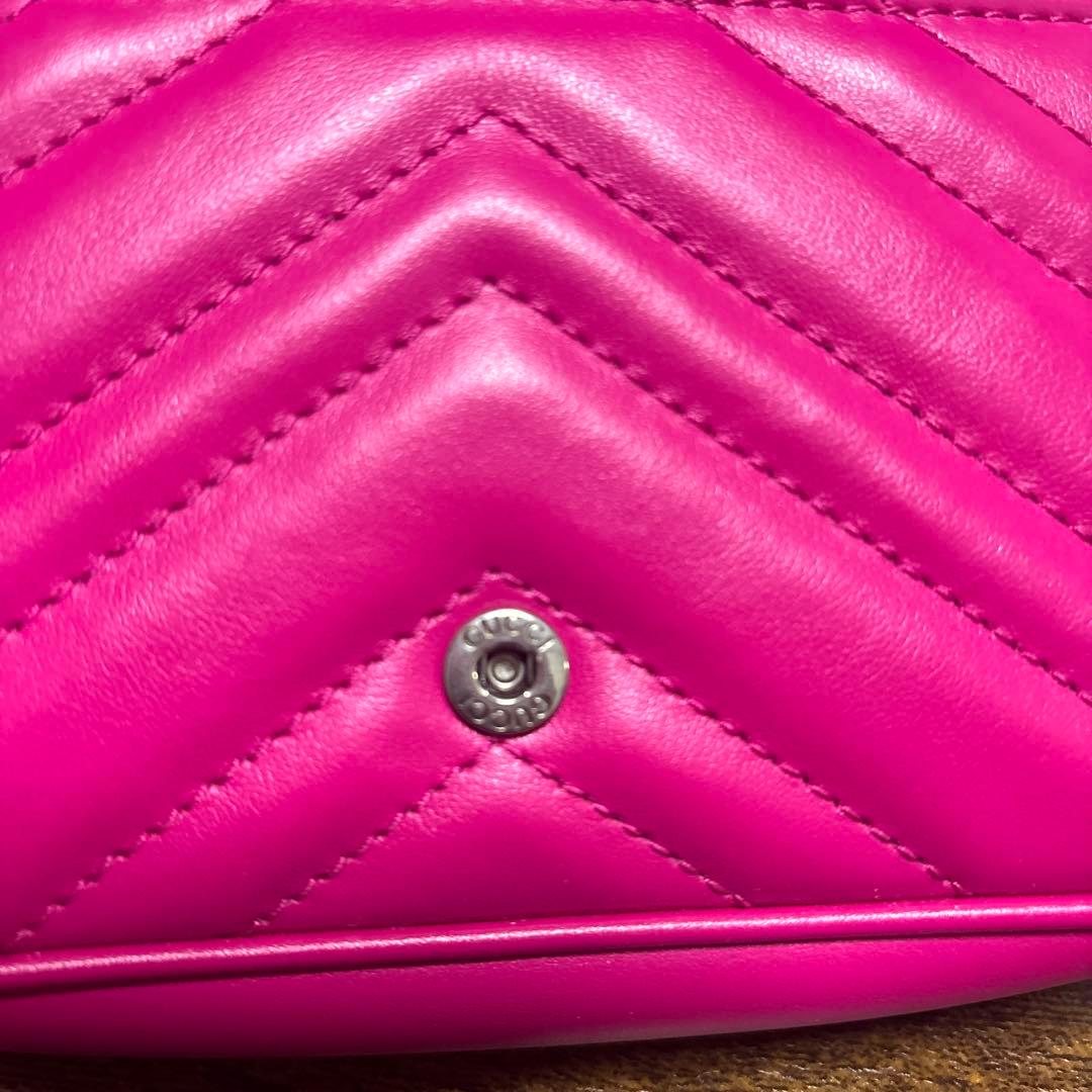 Gucci ピンク ショルダーバッグ