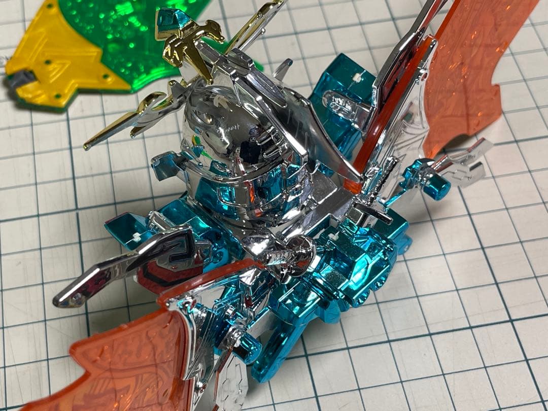 ガンダムBB戦士　號斗丸結晶輝羅鋼天空鳳凰翼形態