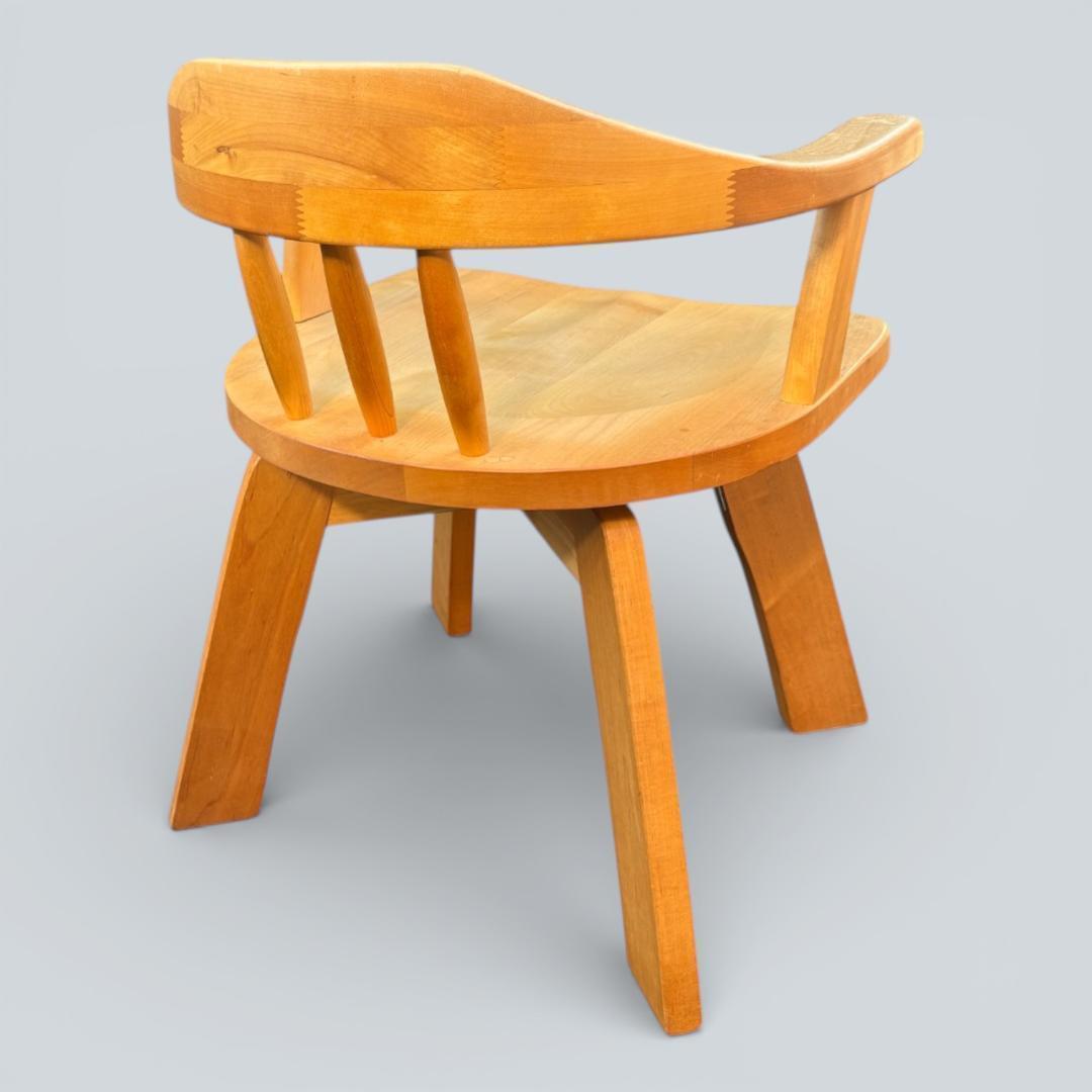 大川家具 回転ダイニングチェア 肘付 幅58cm 天然木 送料込②