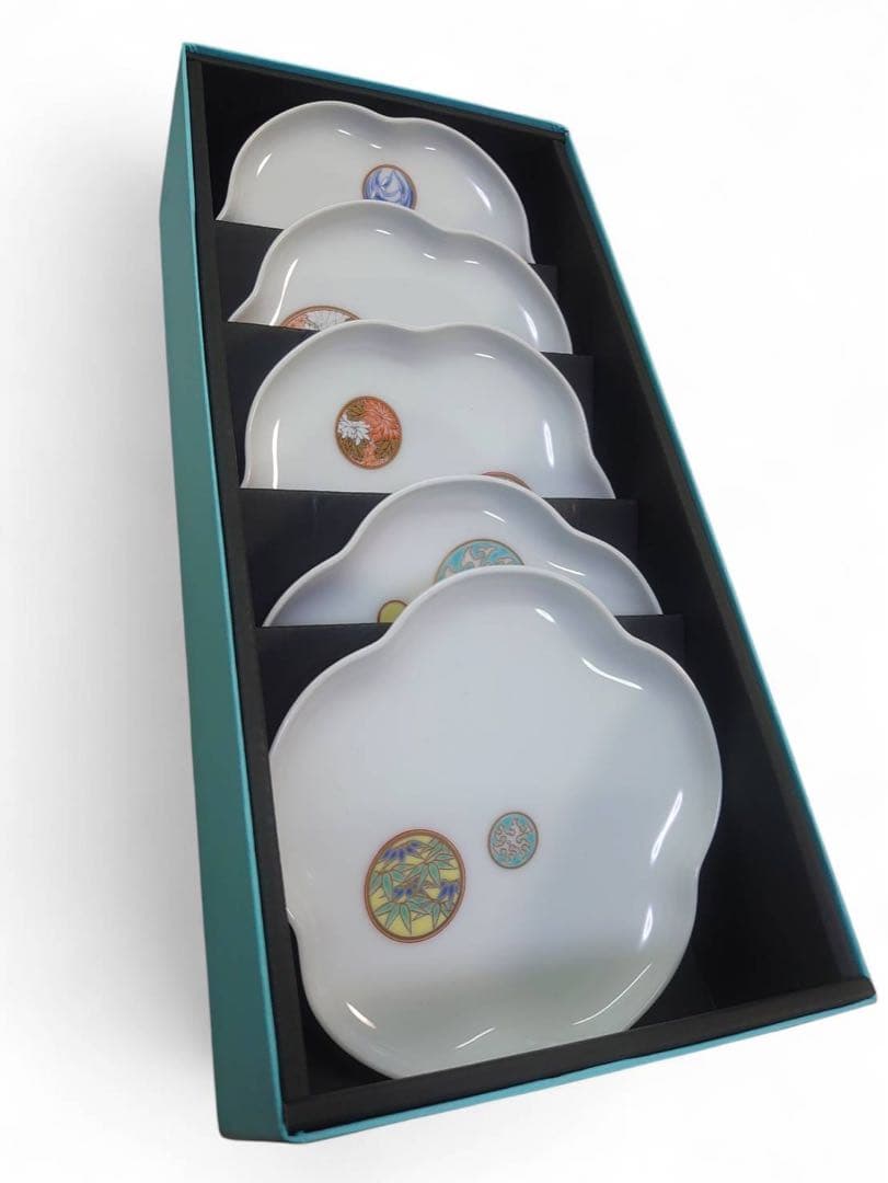 未使用　希少　深川製磁　寿赤絵梅型銘々皿揃 5枚セット