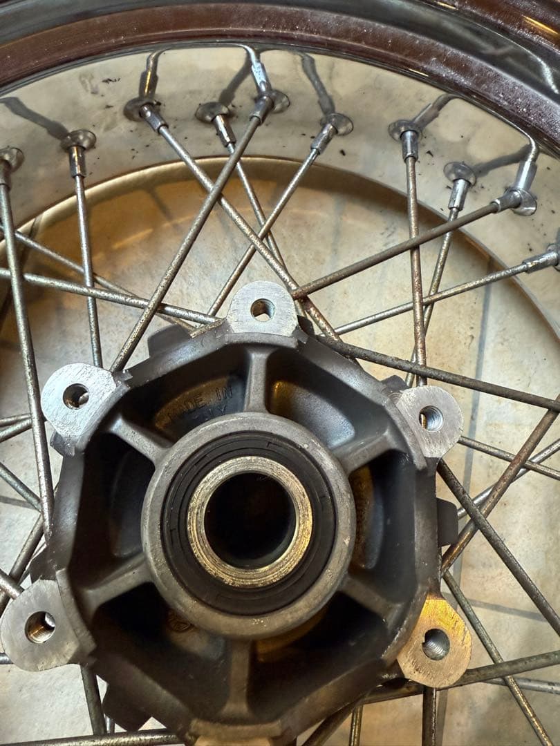 DUCATI GT1000 純正スポークホイール