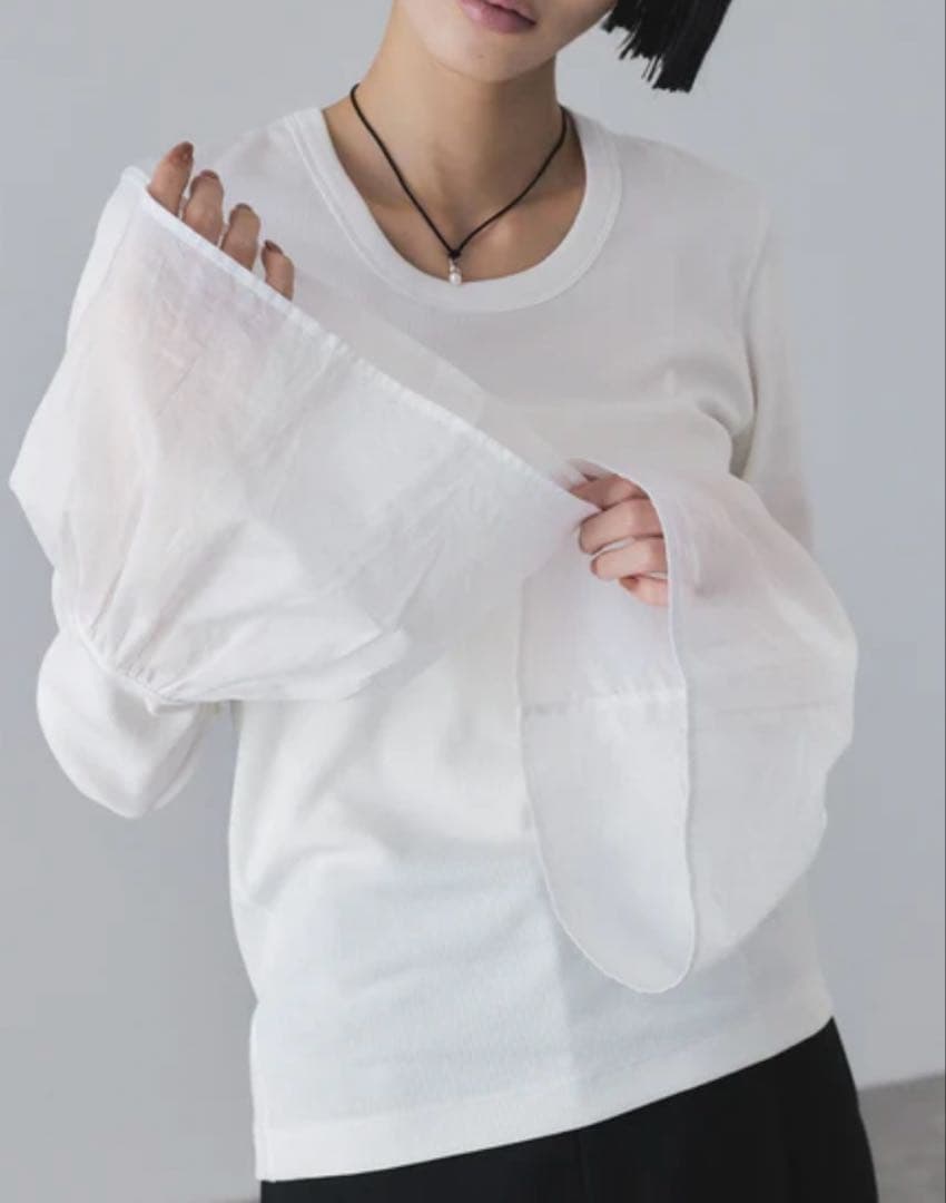 アダムエロペ　カフスフレアーリブプルオーバー　白