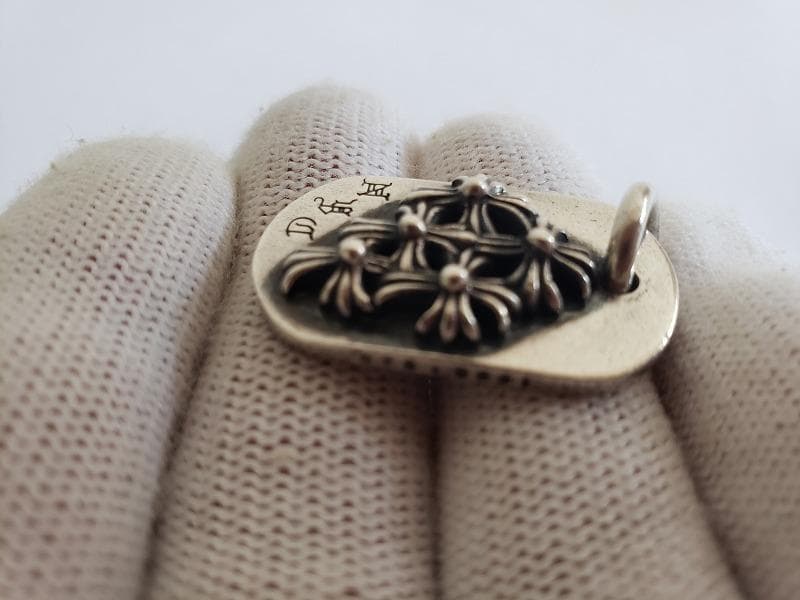 CHROME HEARTS／レイズド セメタリークロス／NYC限定