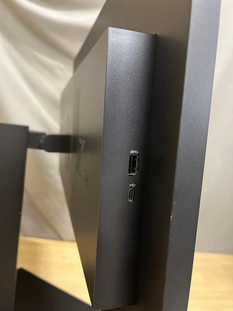 HP Z24n G2 24インチモニター　PS4対応　回転機能