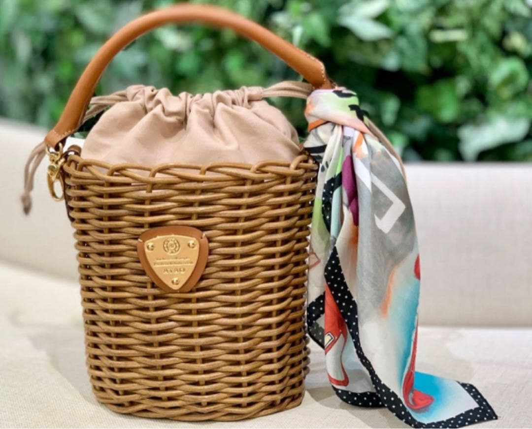 未使用☆ATAO ブリーゼ かごバッグ アタオ 籐製バスケット カゴバッグ