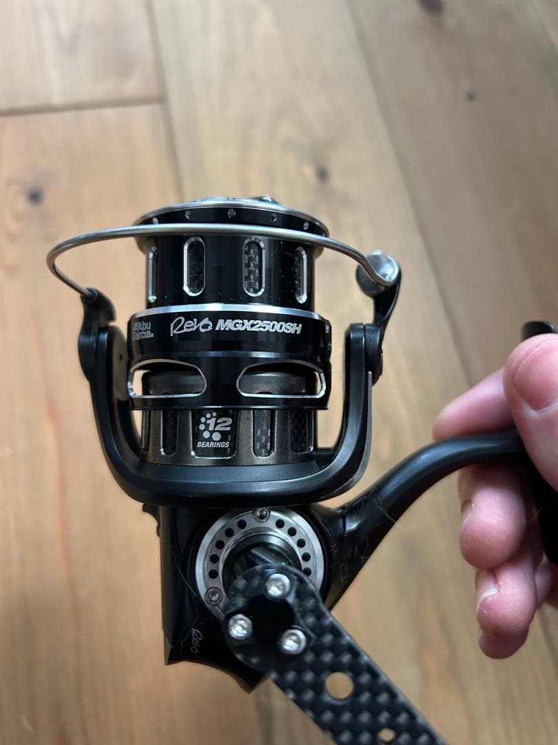 アブガルシア　スピニングリール　MGX2500SH