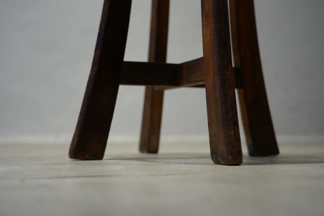 丸スツール　木製椅子　昭和レトロ　チェア　古木