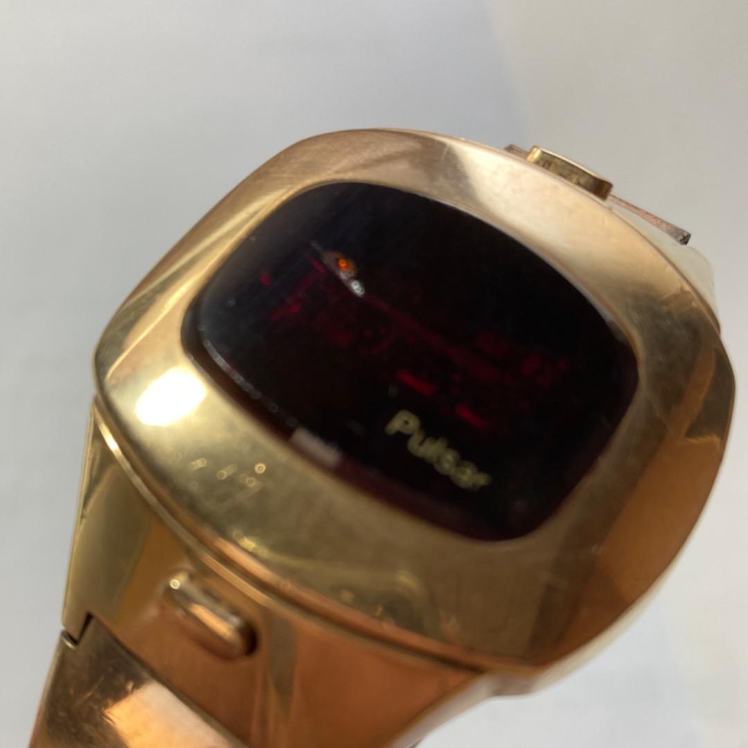 腕時計：アンティーク　デジタル時計（2個セット）